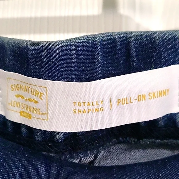 Levi's pull-on skinny jegging - Picture 5 of 8